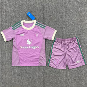 Manchester United 2026/27 Pink Goalkeeper Jersey – Kids Version